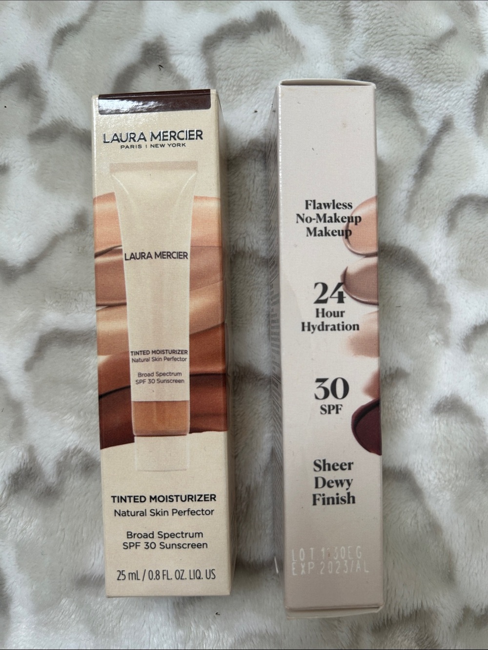 laura mercier Tinted Moisturizer - Beige / Warm Tan Shades